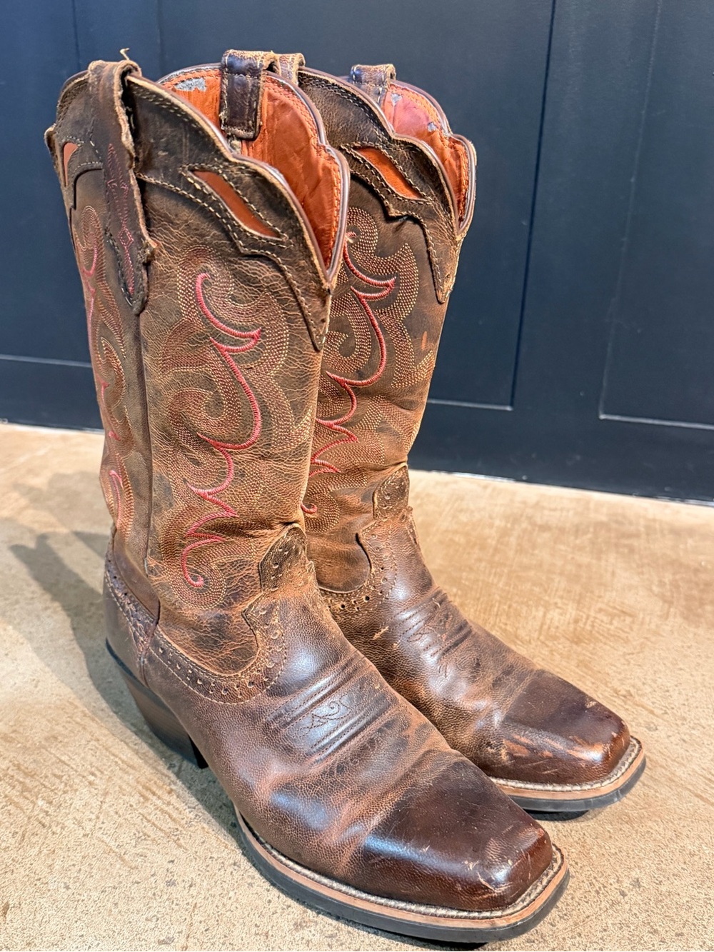 Justin Women’s Brown distressed leather Cowboy Boots